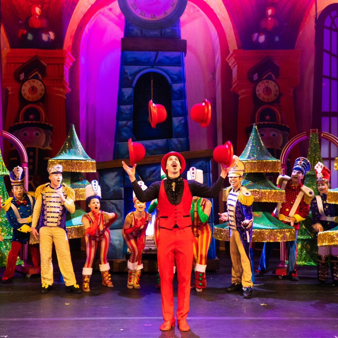 Cirque Dreams tweet media