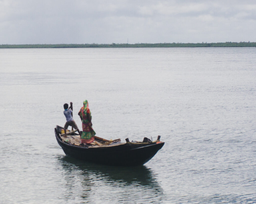 ICSF1's tweet photo. Treading on Troubled Waters: Exploring Livelihood Vulnerabilities among Coastal Communities in the Indian Part of the Sundarban Delta
https://t.co/9XBHmfojRy https://t.co/9vz8rAJCAW