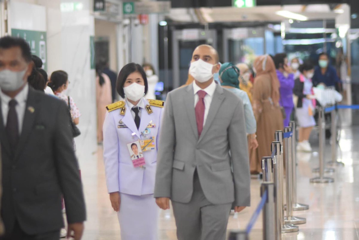 Tv5hdOnline's tweet photo. เจ้าผู้ครองรัฐคูเวต และพระราชวงศ์อัศเศาะบาห์ พระราชทาน แจกันดอกไม้ ส่งกำลังให้ เจ้าฟ้าพัชรกิติยาภาฯ หายจากพระอาการประชวรโดยเร็ววัน...
https://t.co/5CVHvvMyYH #พระองค์ภา #เจ้าฟ้าพัชรกิติยาภา https://t.co/ppCIO6S723