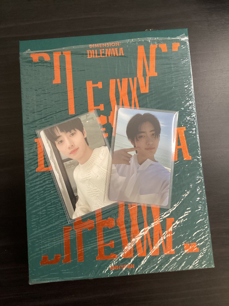abcsshgdm's tweet photo. hiii guys, dahil Christmas na, these babies will be the perfect gift for yourself hahahahaha. interest check lng munaaaa before i post the prices. 😌🥹☺️ #jungwon #heeseung #jay #jake #sunghoon #sunoo #niki #enhypen #photocards https://t.co/2axkrXyvUG