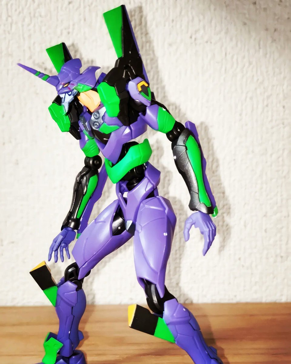 Memifelix's tweet photo. EVA-01 TEST TYPE
食玩という領域を超えたこの可動フィギュアは、オモ写の雰囲気としても完璧。
#エヴァンゲリオン #エヴァ#エヴァ初号機 #エヴァフレーム #エヴァフレーム01#食玩#おも写 #evangelion #eva01testtype #evaframe#evaframe01 https://t.co/gvrceDcpMt