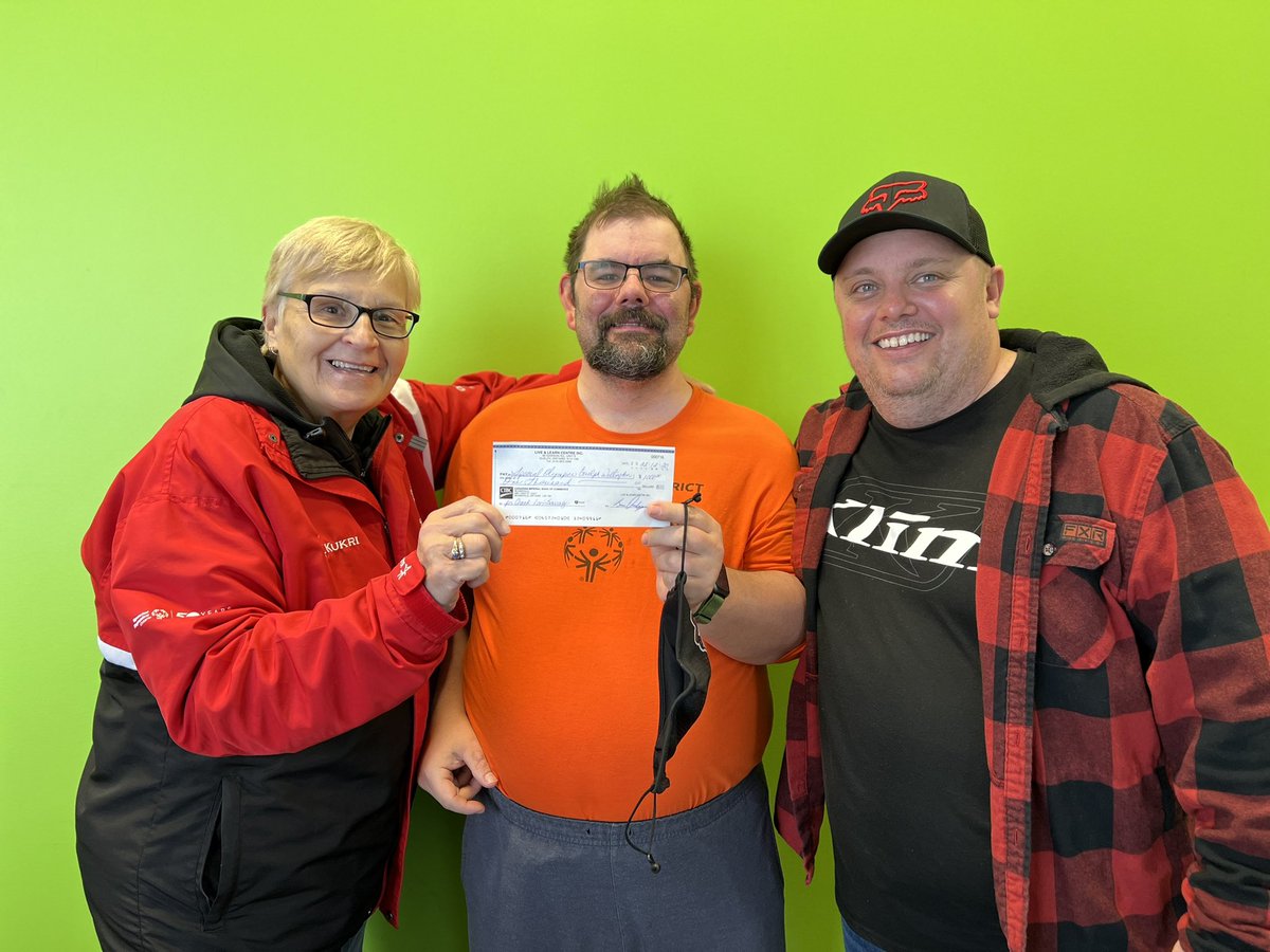 livelearnguelph's tweet photo. Today the Live &amp; Learn Centre donated $1000 to help send @SOGuelphW coach Lori Savage to help support our Special Olympic athletes Marc Richardson and Jennifer Allen at the 2023 Special Olympics Summer World Games in Berlin, Germany. https://t.co/VhgOVhAQLE