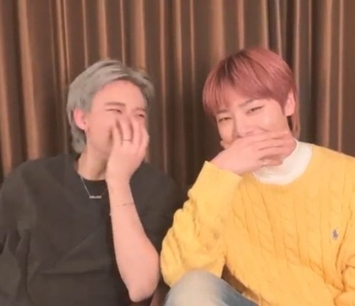 they're in love