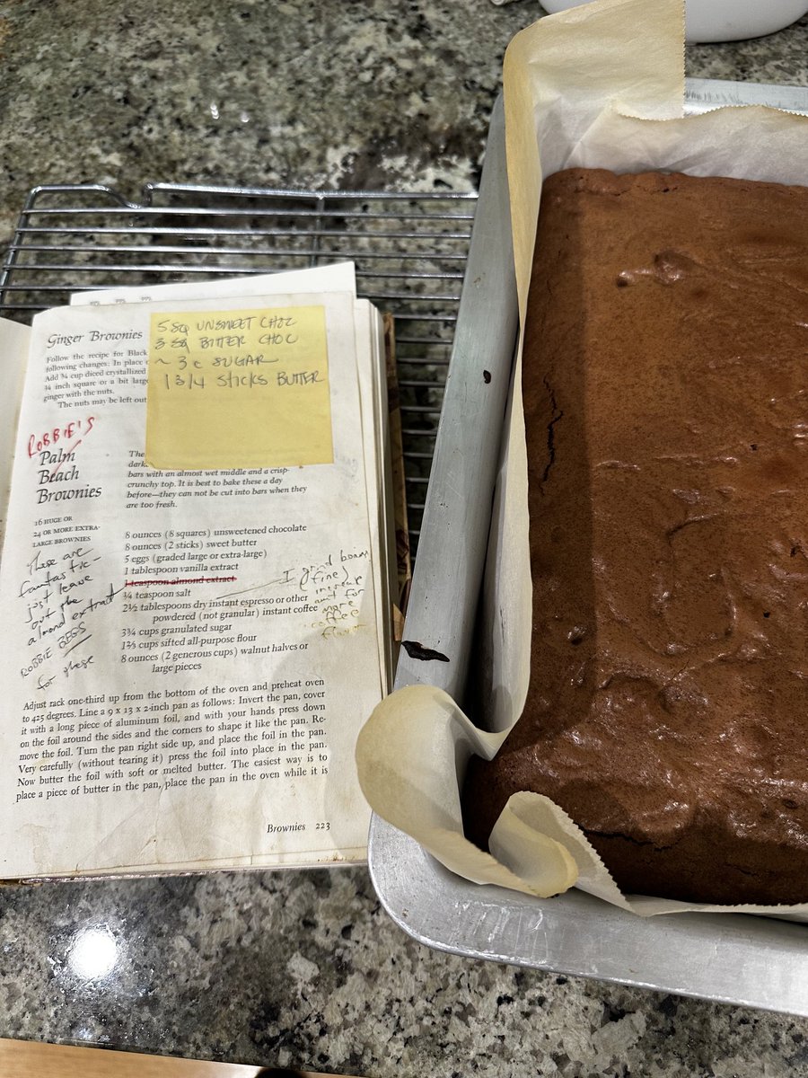 Been making these improvised #RobbiesBrownies since the 80s. Props to the late #MaidaHeatter and her timeless “Book of Great Chocolate Desserts” for the inspiration and to mother-in-law Betty Black for gifting me the book after I dropped the hint that I coveted it. #BloomBakes
