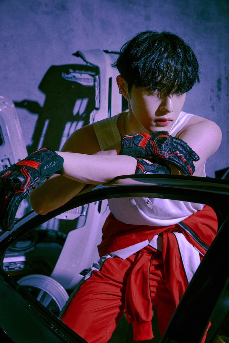 CIX_NAVER's tweet photo. [📝] CIX Hyunsuk in ‘네가 빠진 세계 (Fall For You)’, “It's an honor to take on the role of Jinwoo… I learned a lot from acting” ㅡ 221224

🔗https://t.co/Cit09ggUSK

Upvote, recommend, and share the article, FIX! 💙🌱

#CIX_NAVER #CIX #씨아이엑스
@CIX_Official @CIX_twt https://t.co/TlJlwmzsio