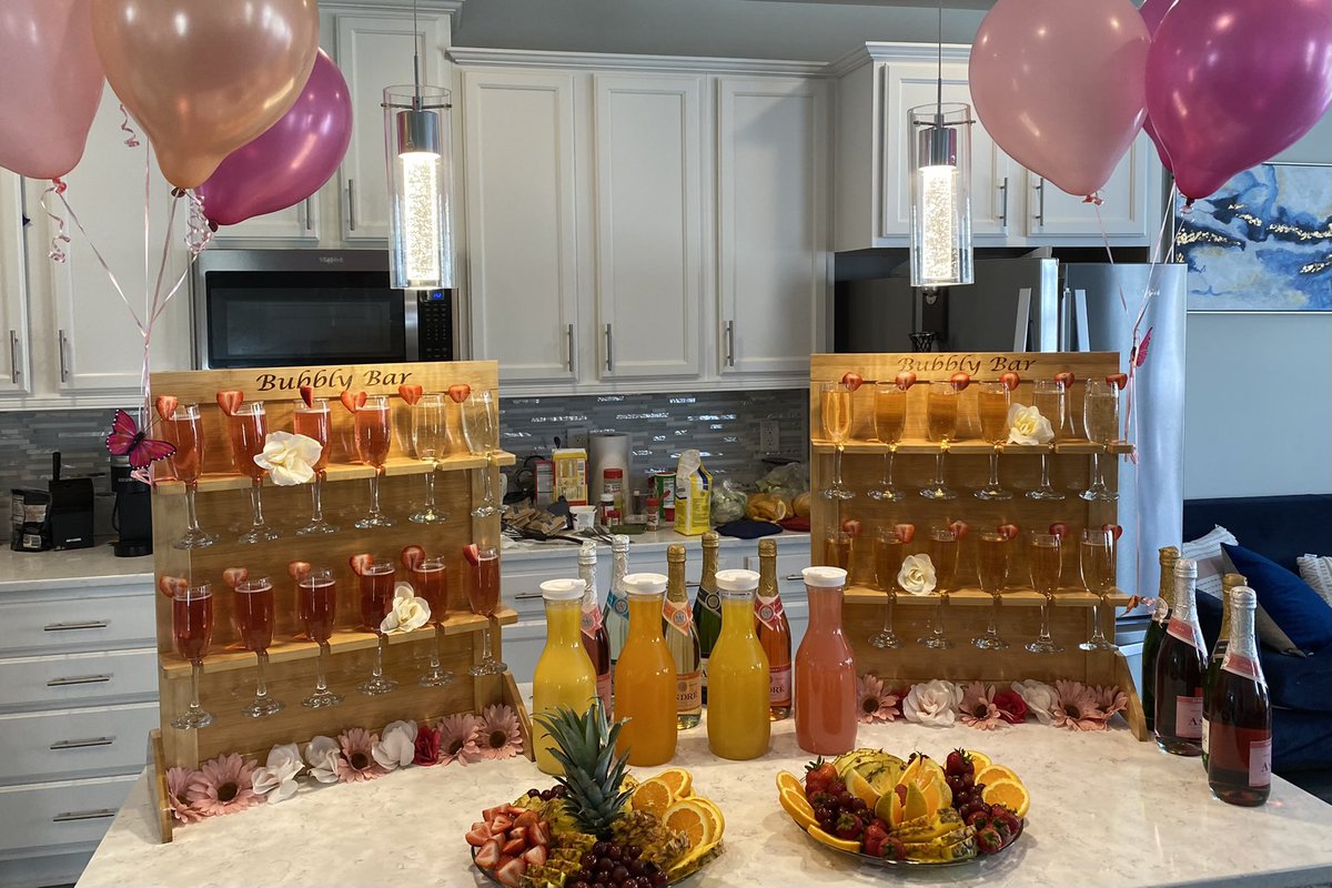 LOVINGDanae's tweet photo. Birthday Brunch with Full Decor &amp; Dessert Table Display 💕 https://t.co/8IVZdu3esA