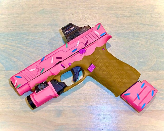 Building my wife a carry glock🥵 don&rsquo;t want her to get eaten by people.  Second photo is the inspiration<a href="/tag/beautiful"class="tags"><span>#beautiful</span></a><a href="/tag/gorgeous"class="tags"><span>#gorgeous</span></a><a href="/tag/boobs"class="tags"><span>#boobs</span></a>