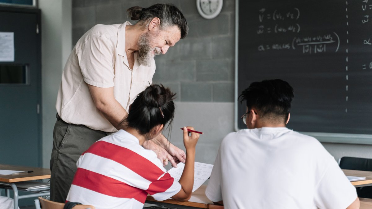 teachbetterteam's tweet photo. Using Test Corrections as a Learning Tool
https://t.co/4quLwakCI9 #Assessment #TestCorrections #Education #Learning https://t.co/WkVB9I34QX