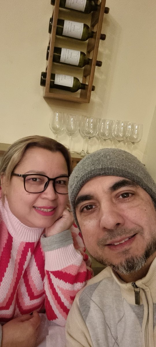 HektorEscobar's tweet photo. Celebrando 21 años de esta gran historia juntos @HydeVigil #aniversario #SiempreJuntos https://t.co/oRkpGllvpS