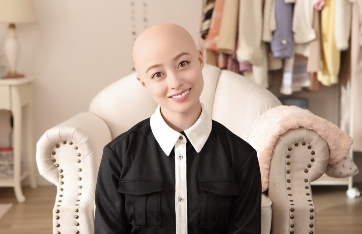 ええ.ツルツル坊主でもこんなに美しい橋本環奈ちゃん何事..本気