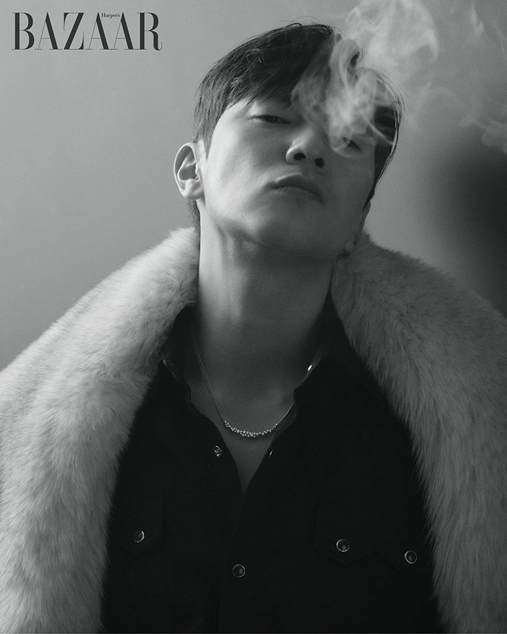 KPOP WORLD INA on Twitter: "Son Sukku with Damiani Jewelry for Harper's