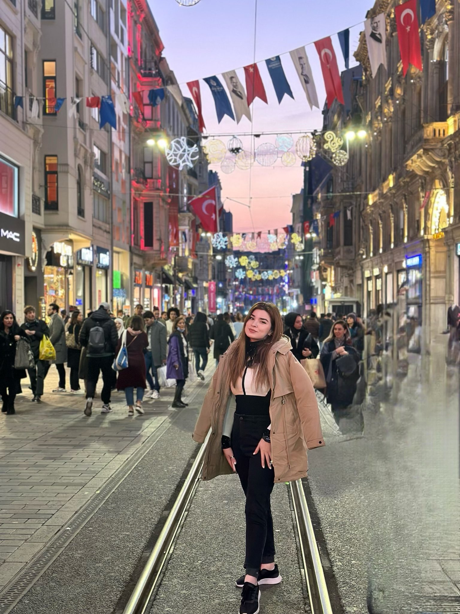 Influencer Zara Dar Trades Phd For Onlyfans Career - fh5k83o