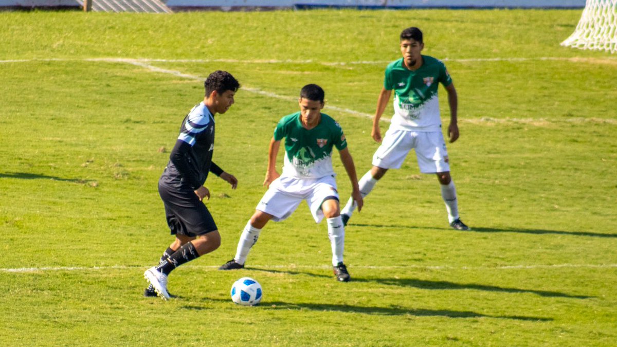 ⚽🏃🏻‍♂️ | Pretemporada. 

De cara al Nuestra Temporada 2023, ayer jueves 22  visitamos  a  <a href="/CDTampicoMadero/">Celestes Jaibos</a> en el Estadio Tamaulipas.🏟️

Aquí algunas imágenes.📸

#JuntosGanamos 🐝⚽️
Para ser el mejor tienes que jugar contra el mejor👌🏻