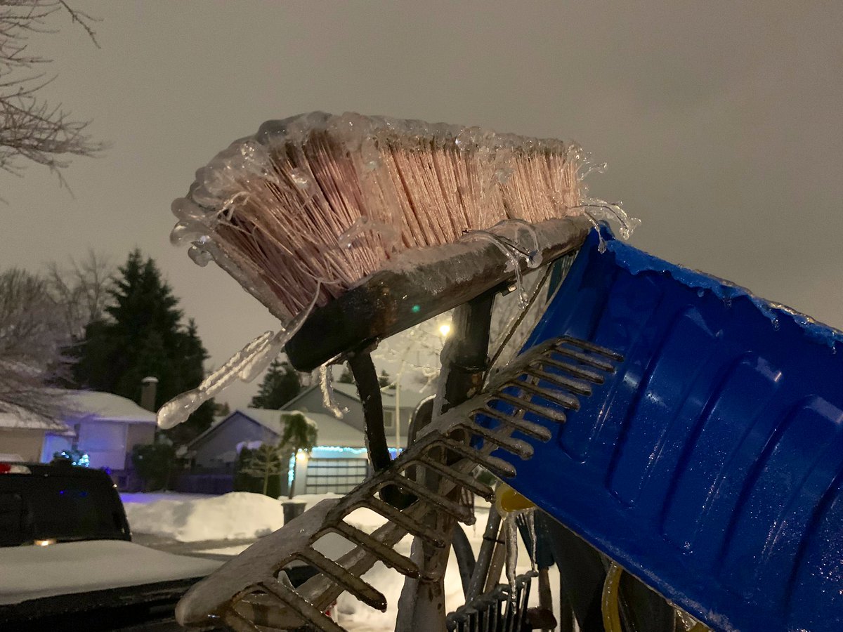 Kylem87's tweet photo. Haven’t seen this much ice from a #freezingrain event in along time but very pretty to look at now that my work is finished for the day #SurreyBC #BCStorm #BCSnow #BCice #ice #winter #WinterStorm #ShareYourWeather https://t.co/UYiYq7LKfM