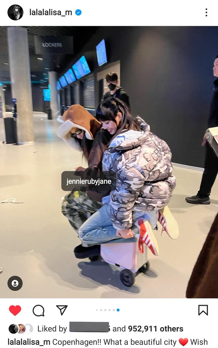 ria || tweet media