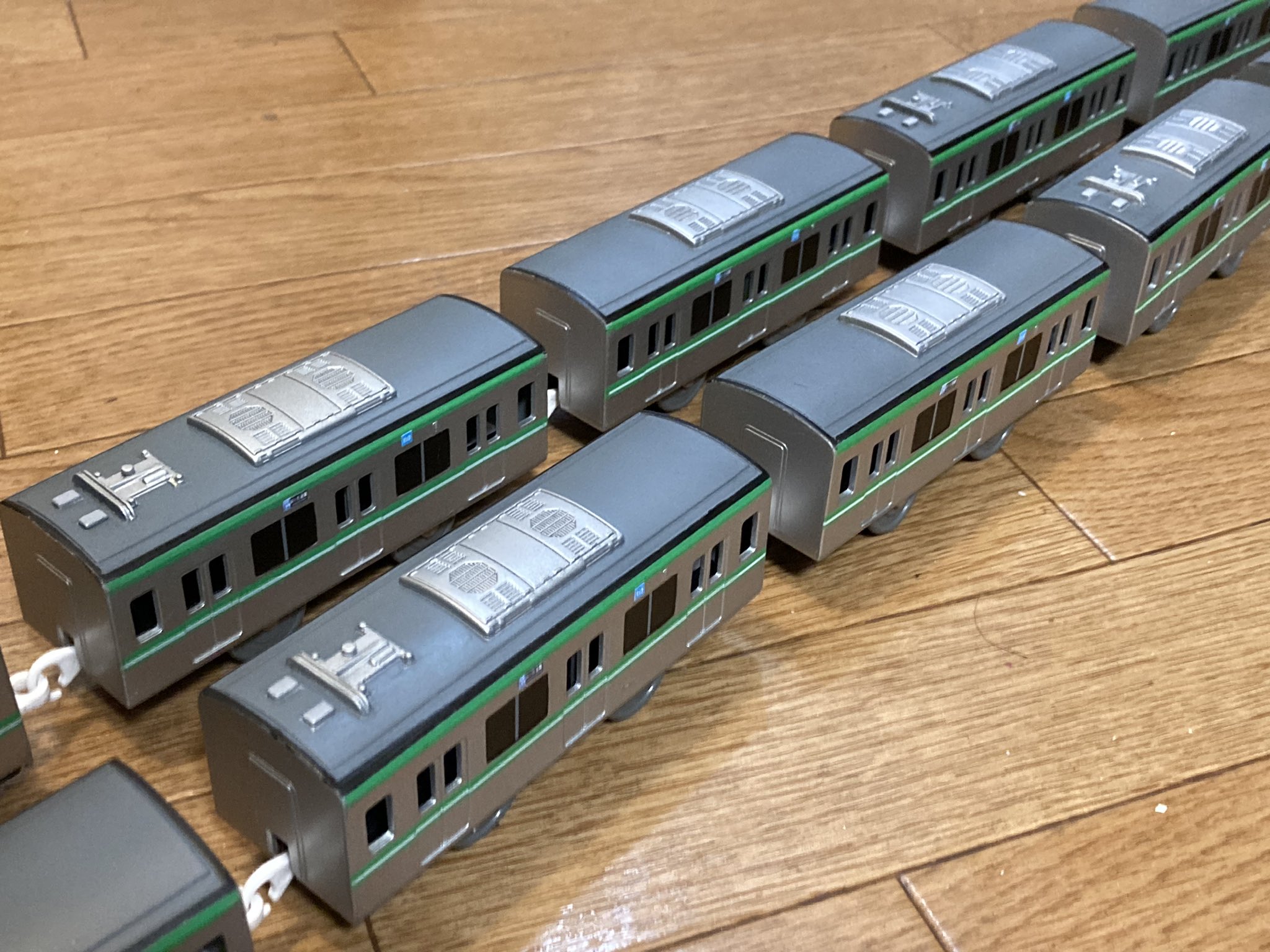 Amazon.co.jp: プラレール S-18 東京メトロ 千代田線 16000系