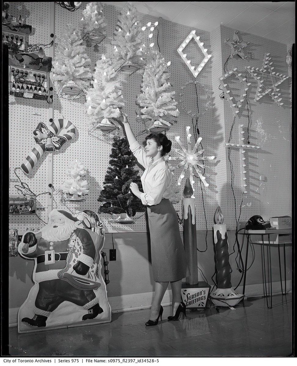 Old Canada Series on Twitter "A photoshoot for Noma Christmas lights