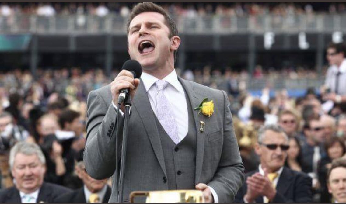 MickWallaceMail's tweet photo. Normally I hate the Christmas Carols. This year Iโm loving it! ๐ค ๐ถ ๐
๐
#Ichangedmymind #bringiton #merryxmas #yuptothecarols ๐๐ https://t.co/QOV3clWzJy