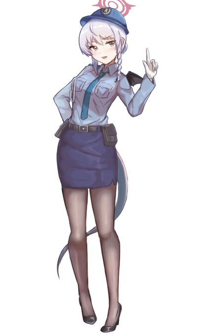 「breasts policewoman」 illustration images(Latest)