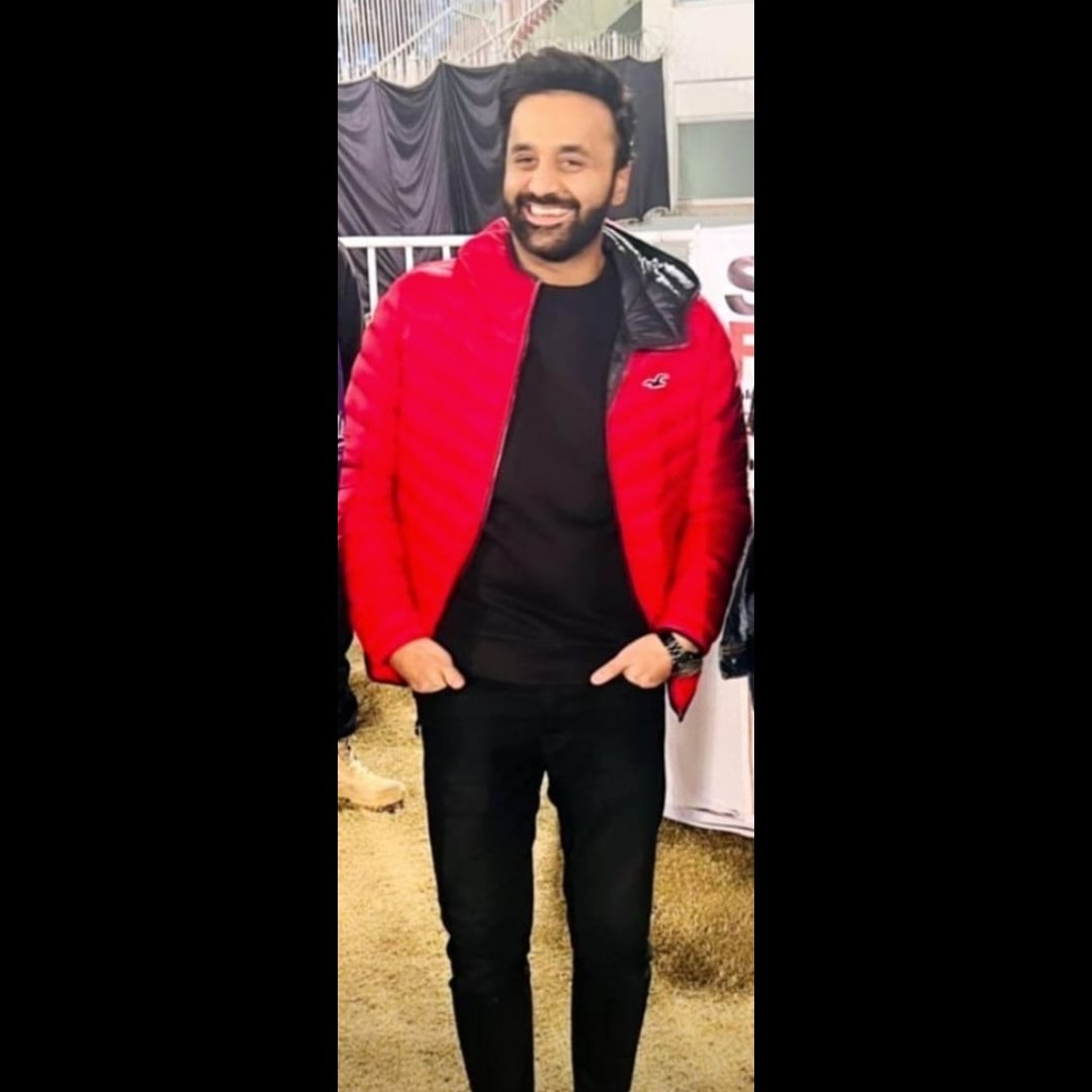 HudaTariq9's tweet photo. " Waseem Badami's supermacy !"❤️‍🔥🤌🖇
.
>>>>>>>> @WaseemBadami https://t.co/yNwwfX5stC