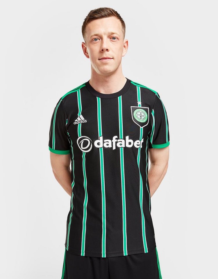 In case you are wondering why Celtic are playing in the away kit today, it's to raise awareness of Shelter Scotland’s No Home Kit campaign
#NoHomeKit 

scotland.shelter.org.uk/get_involved/e…