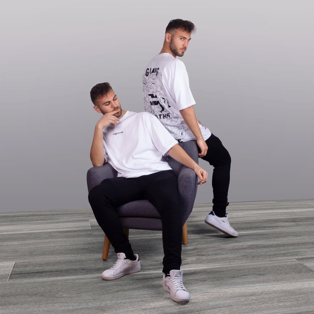 BeathsWorld's tweet image. New drop only on beaths.com
G-Culture oversize t-shirt
color: white+black // black+red

#drop #oversize #streetwear #tshirt #brand #beaths #beathsworld #gamingculture #gaming