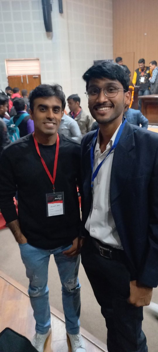 MuddledLuck170's tweet photo. I have a dream to be a part of #GDG and some how it is happening near gwalior. It is great experience. Learned many things by speakers @pooja_bhaumik @iSaurabhArora @imthepk ❤️❤️.
I got a chance to click photo with @iSaurabhArora sir ❤️
Thanks @GdgGwalior and @jetbrains  ❤️ https://t.co/uC04l1qkG4