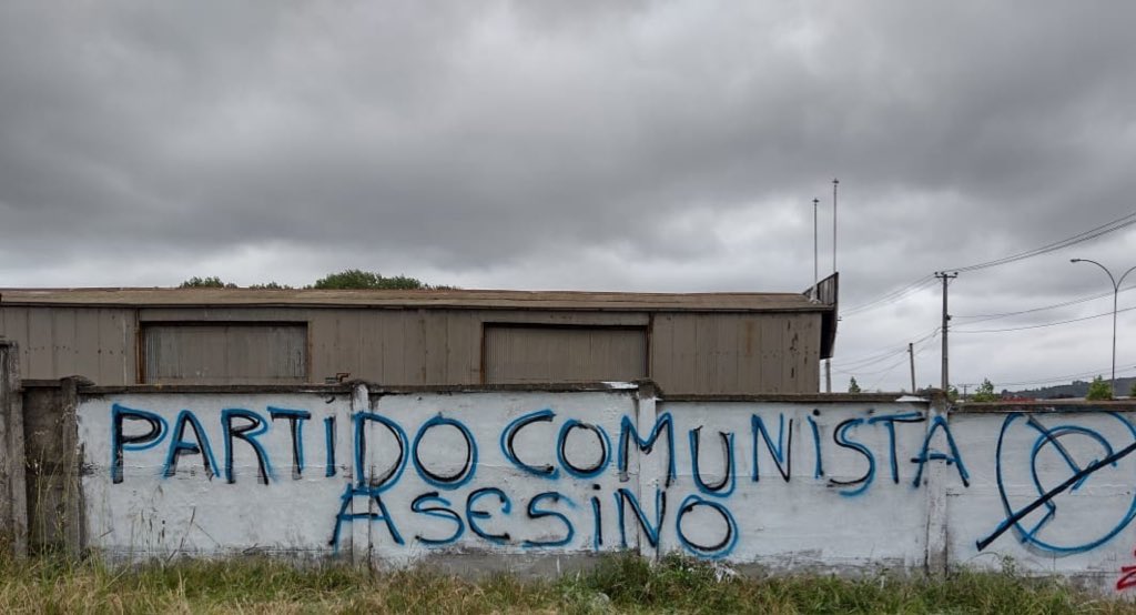 NAntisemitismo's tweet photo. #NoMasTerrorismo #StopTerrorism #NoMásTerrorismoEnLaAraucanía #CAMTerrorista #HamasOrganizaciónTerrorista #DanielJadueALaCárcel #DanielJadueCorrupto #JadueCómpliceDeTerrorismo https://t.co/gPE7hIyBsJ