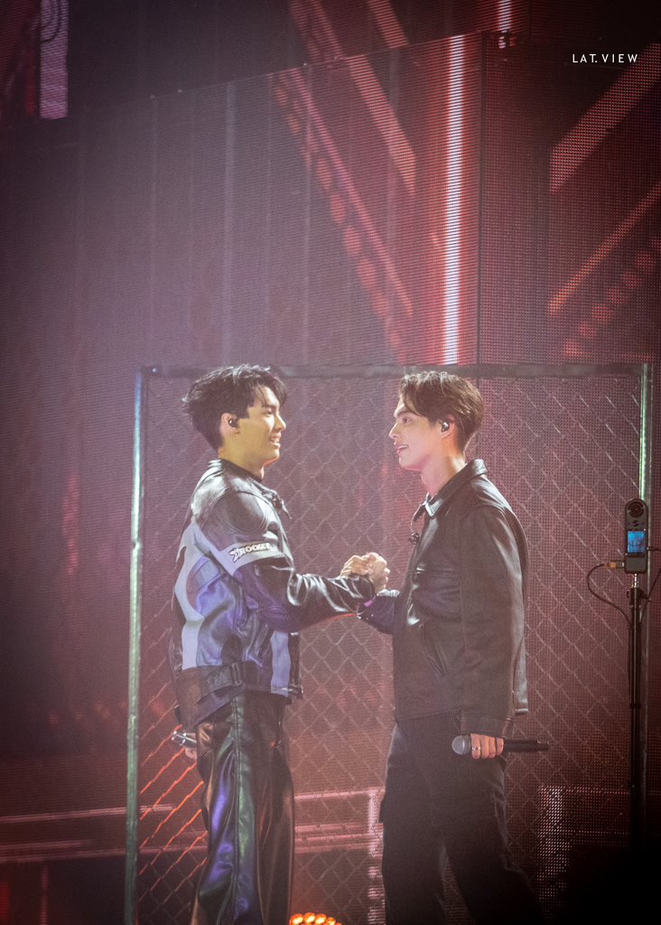 wind of bright tweet media