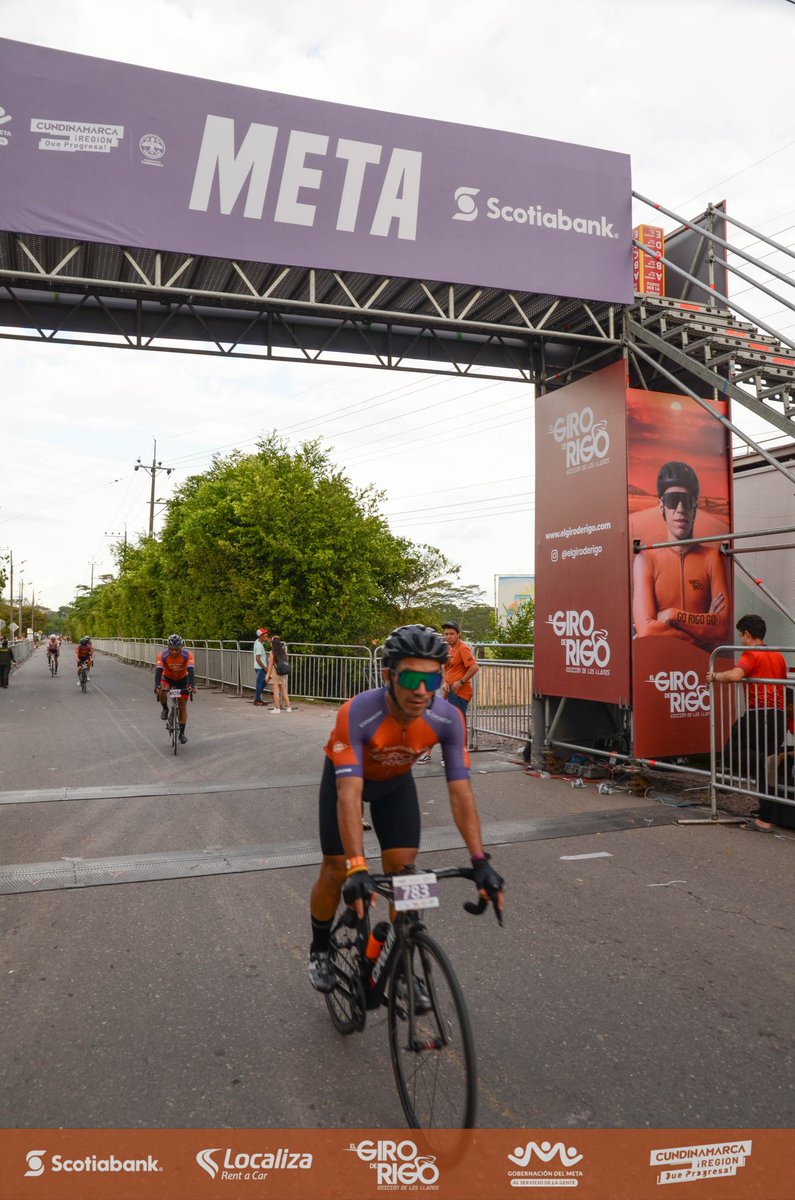 NelsoneliasH's tweet photo. @ESPNCiclismo 185 km en el Giro de @UranRigoberto https://t.co/A8uOtxEPDx
