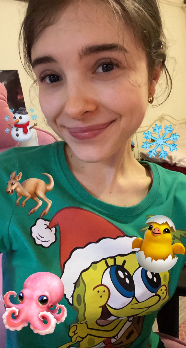 sarahbrockwell6's tweet photo. https://t.co/CyELlQS39V come hang out for #christmasevestream #aussie #aussiestream #streaming #stream #christmas #australian 🐨🎁💜🐨❤️ #twitteremojis #twitterstickers https://t.co/pBIKirMjlo