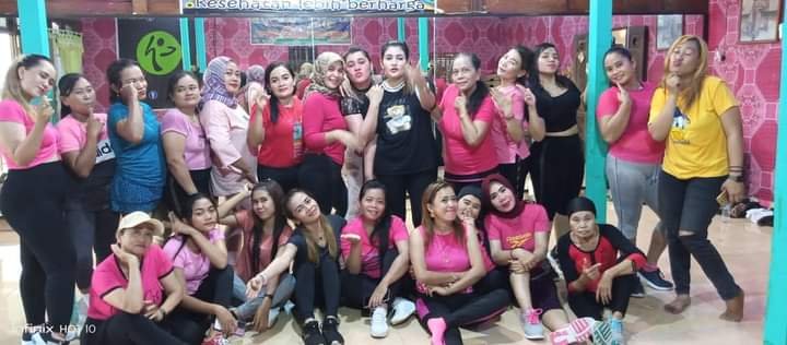 Aku yg mana hayoo ☺️☺️☺️
#STW #pecintaibuibu #semarangnakal