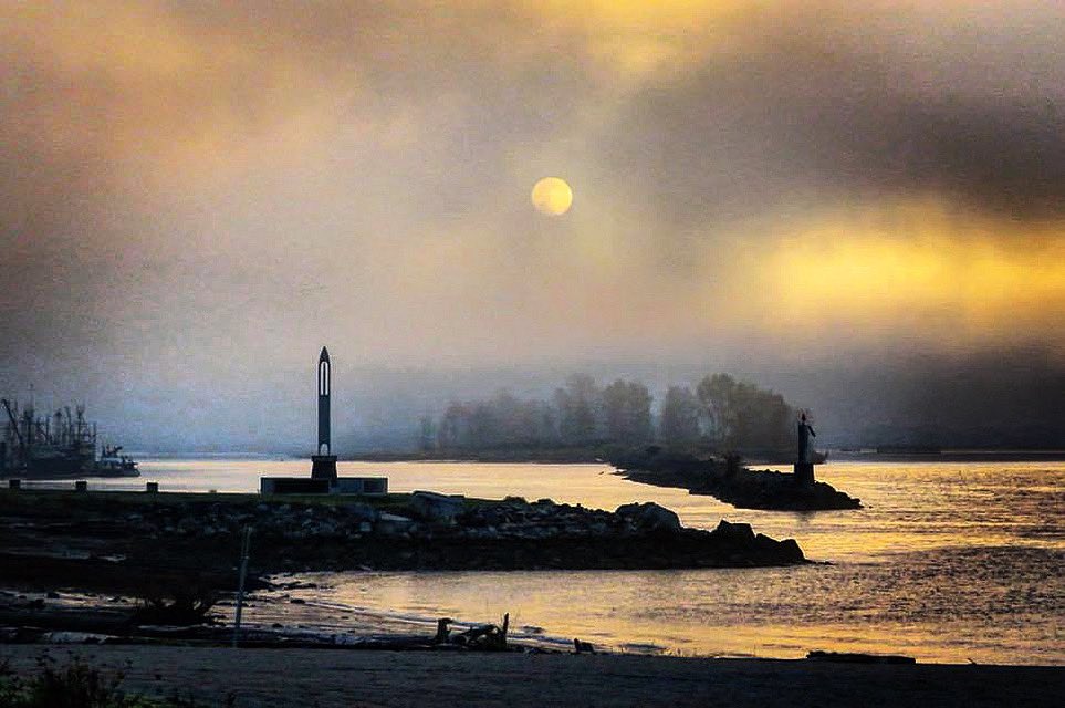 Day 24 #ArtAdventCalendar Fog on the Fraser, sunrise at Steveston