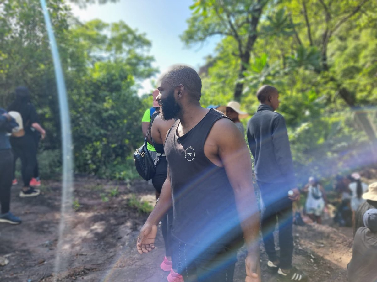 Mrbeard____'s tweet image. Madakani