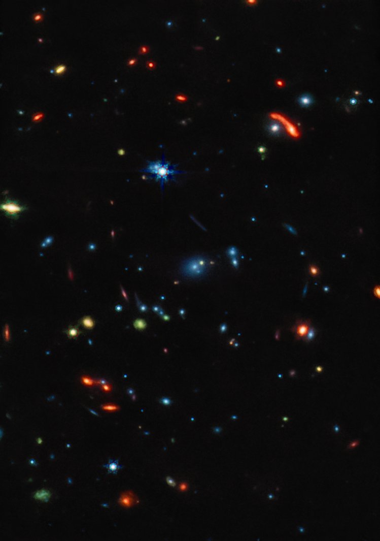 This might look like out-of-focus Christmas lights, but it's actually #JWST's first deep field, galaxy cluster SMACS 0723, in mid-infrared light. 

It's not as splashy as the main press release image but does give us a view of the most… astrodon.social/@kellylepo/109…