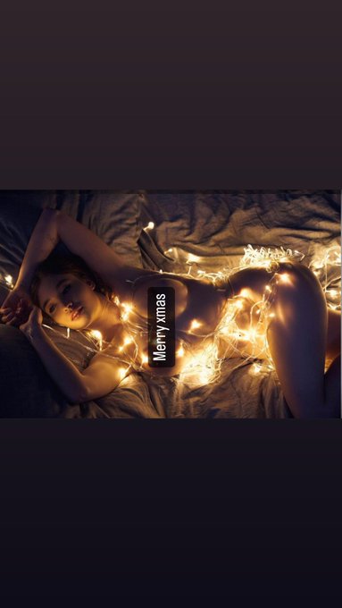 #MerryChristmas 😍🎄 I&rsquo;m from Denmark so I celebrate tonight, when do you celebrate?😍 - #nude #xmas #hot<a href="/tag/merrychristmas"class="tags">#MerryChristmas</a><a href="/tag/hot"class="tags"><span>#hot</span></a><a href="/tag/babe"class="tags"><span>#babe</span></a><a href="/tag/nude"class="tags"><span>#nude</span></a><a href="/tag/xmas"class="tags"><span>#xmas</span></a>