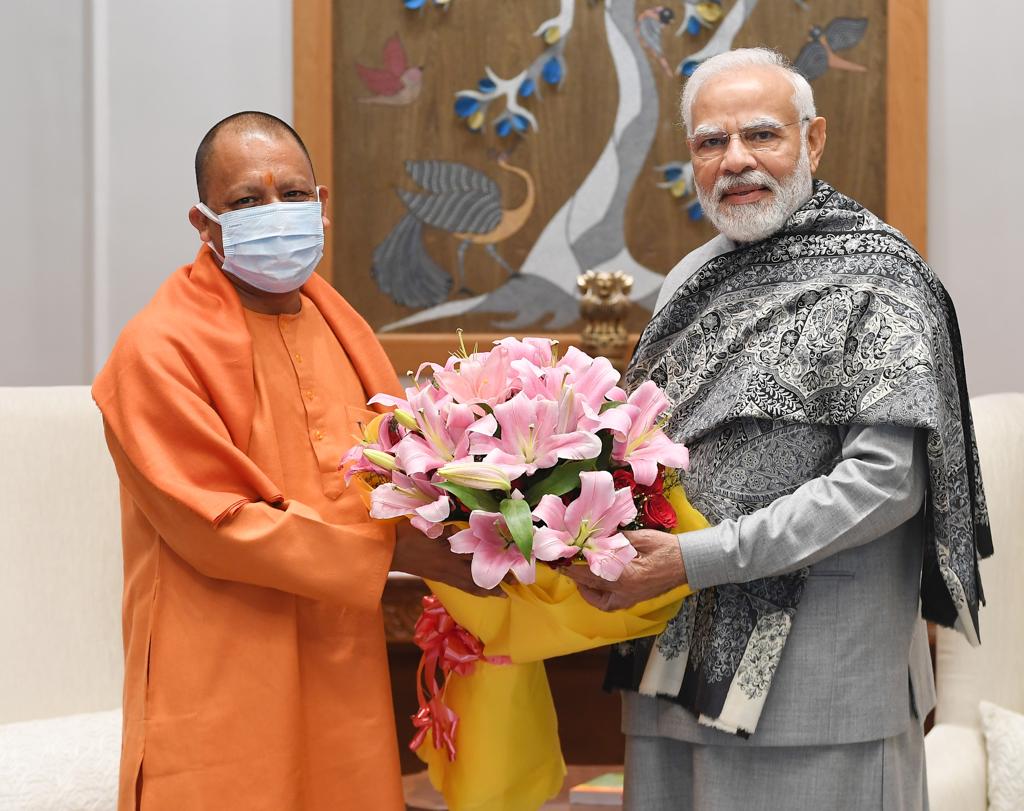 CMOfficeUP's tweet photo. प्रधानमंत्री श्री @narendramodi जी से #UPCM @myogiadityanath ने प्रधानमंत्री आवास, नई दिल्ली में शिष्टाचार भेंट की। https://t.co/nC3r5jZcZj