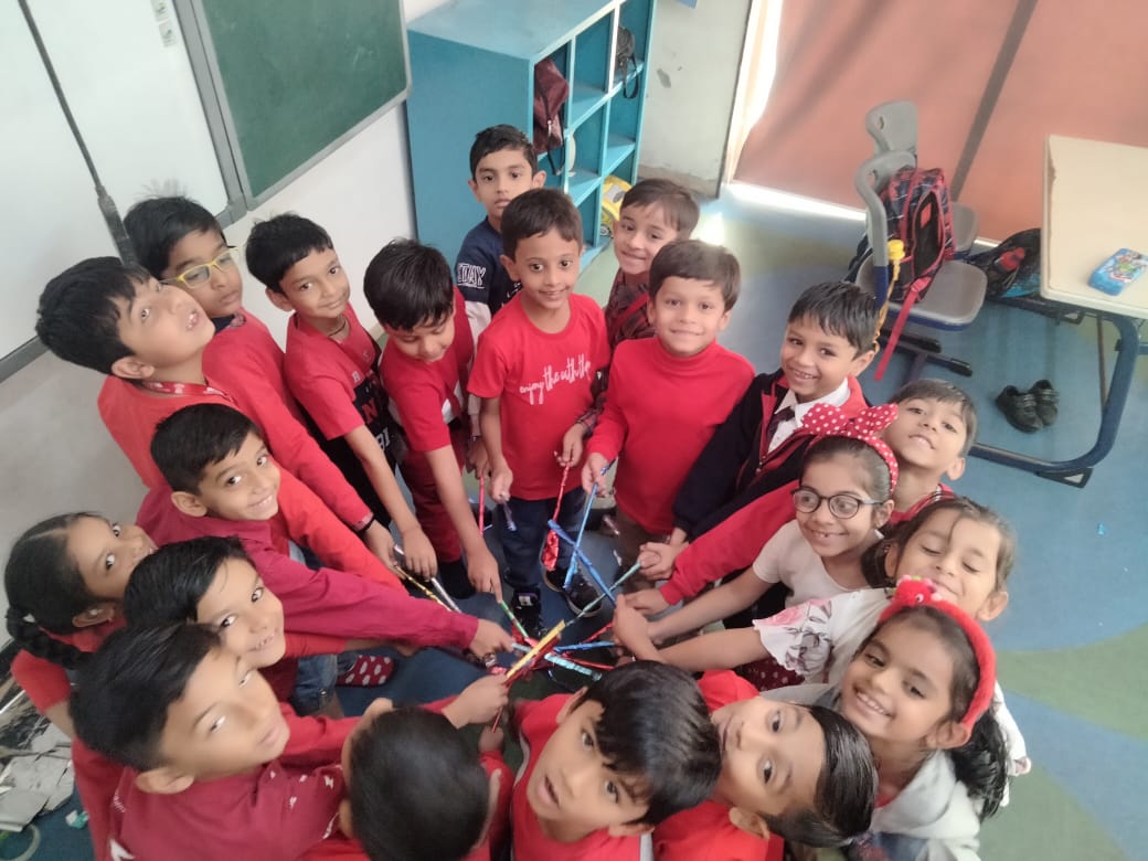 suratsas's tweet photo. As a part of CCA, Gift wrapping activity was conducted for Grade 1 and 2 students. https://t.co/0YUnvK2MGF