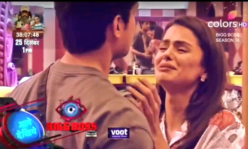 People are giving so many negative comments &amp; bashing that <a href="/ColorsTV/">Colors TV</a>  <a href="/BiggBoss/">bigg boss</a> #BiggBoss16 <a href="/EndemolShineIND/">Endemol Shine India</a> has to deleting the post again &amp; again.

As per new twitter rules if u get more abusive &amp; negative comments then You have to delete the post😂

 BRING BACK ANKIT IN BB16