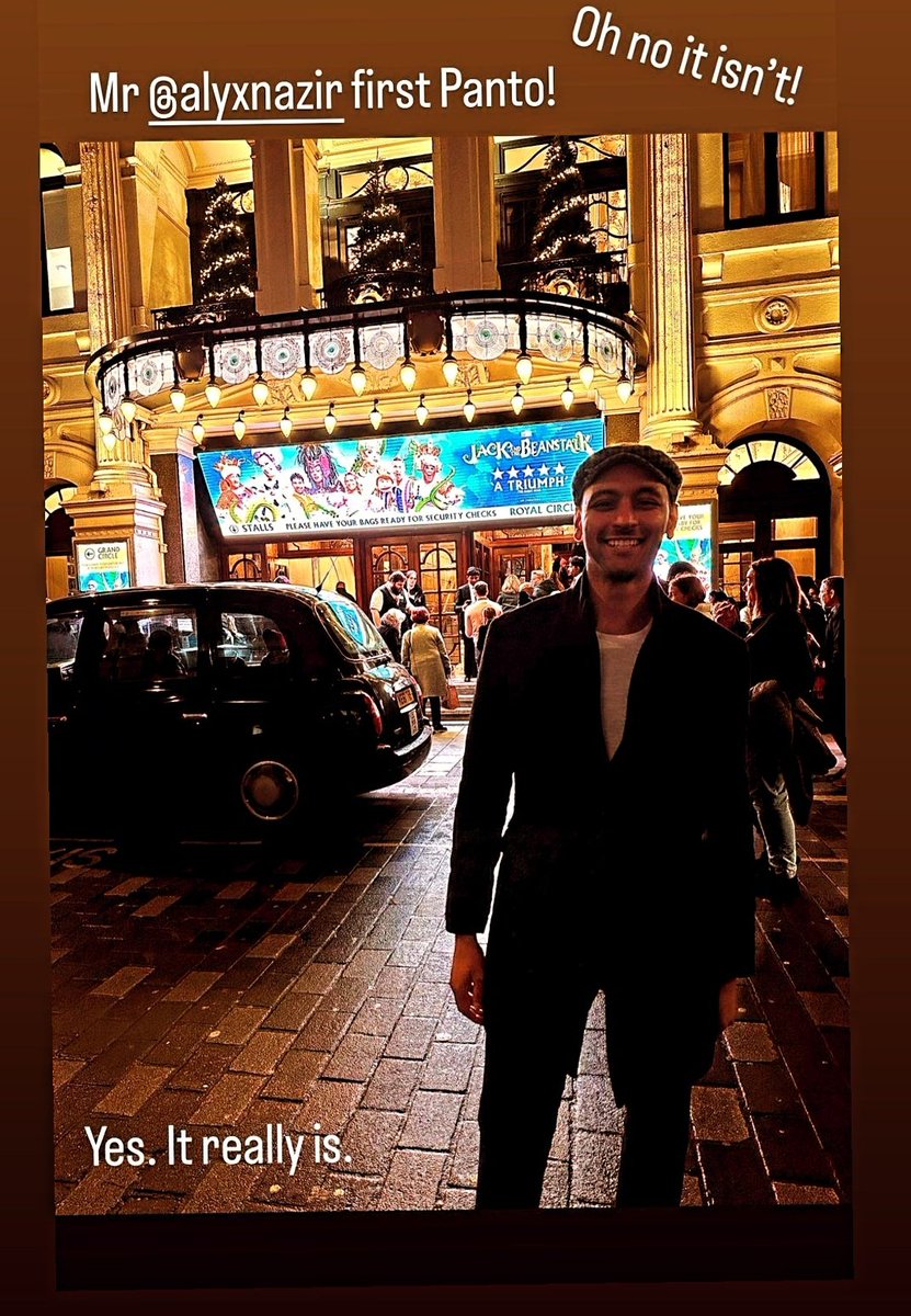 Went to my first Panto last night at the <a href="/LondonPalladium/">The London Palladium</a> and what a riot it was! #JackandtheBeanstalk is such silly fun!