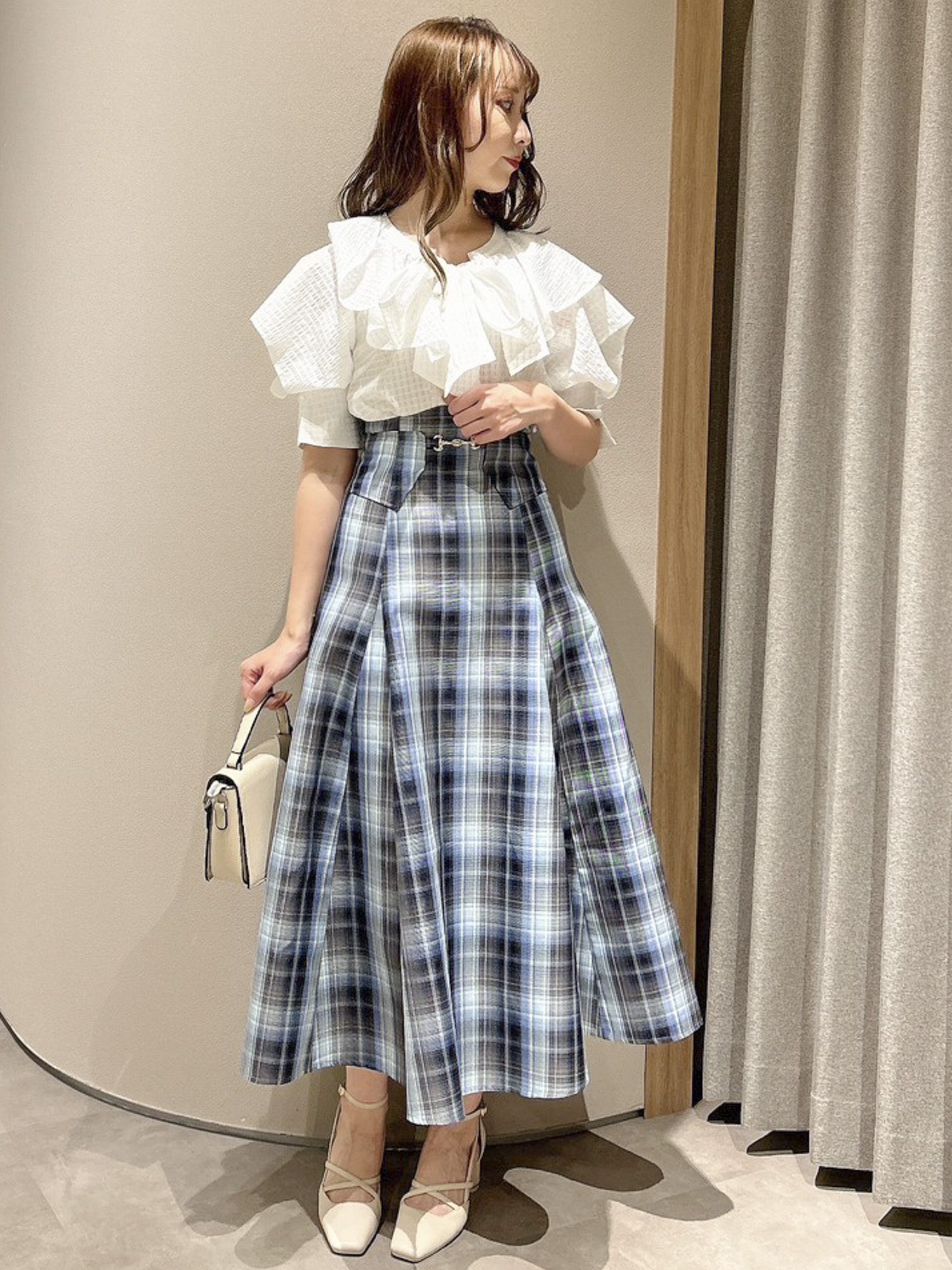 pbs.twimg.com/media/FkumUa6aYAEr8ci?format=jpg&nam...