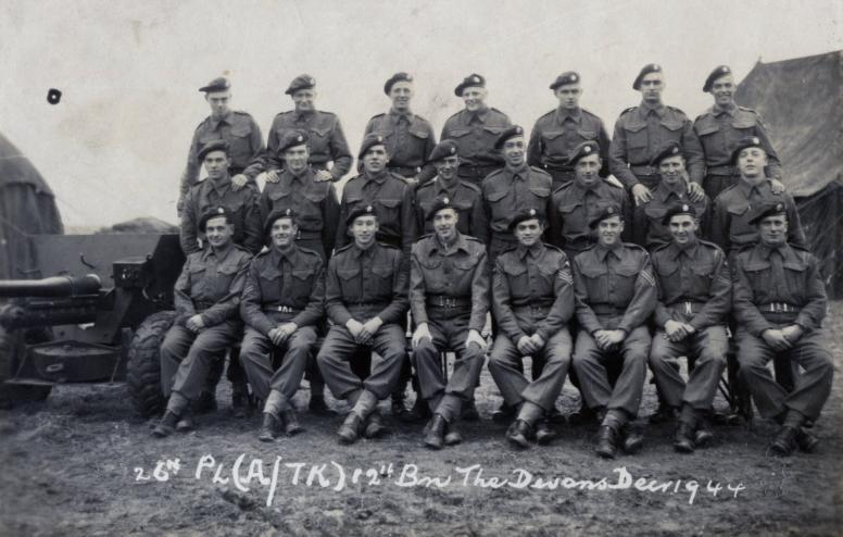 6thairborne's tweet photo. Sgt. William Stevens, 12th Bn The Devonshire Regiment No.26 (Anti-Tank) Platoon, "E" Company #12thDevons
https://t.co/eq7pTAsZpI https://t.co/jiet868wyn