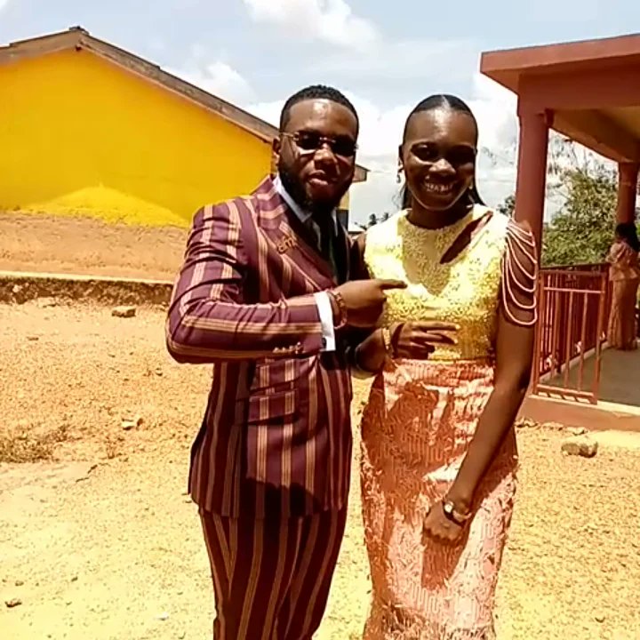 FredaBioh's tweet photo. The Man who gave me the opportunity to my international jingles in Belgium and Germany from 2020 till now. God bless you Prophet @benjamin_fordjour Blessed birthday to you Sir. And we appreciate you πππ OLUBABA Kaish !!! #OLUBABA https://t.co/HXfItooQ0B