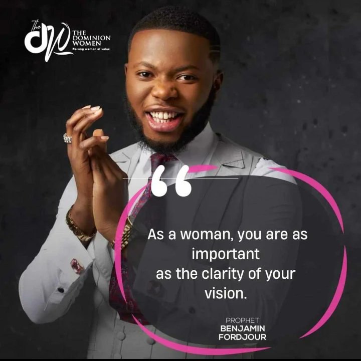 FredaBioh's tweet photo. The Man who gave me the opportunity to my international jingles in Belgium and Germany from 2020 till now. God bless you Prophet @benjamin_fordjour Blessed birthday to you Sir. And we appreciate you πππ OLUBABA Kaish !!! #OLUBABA https://t.co/HXfItooQ0B