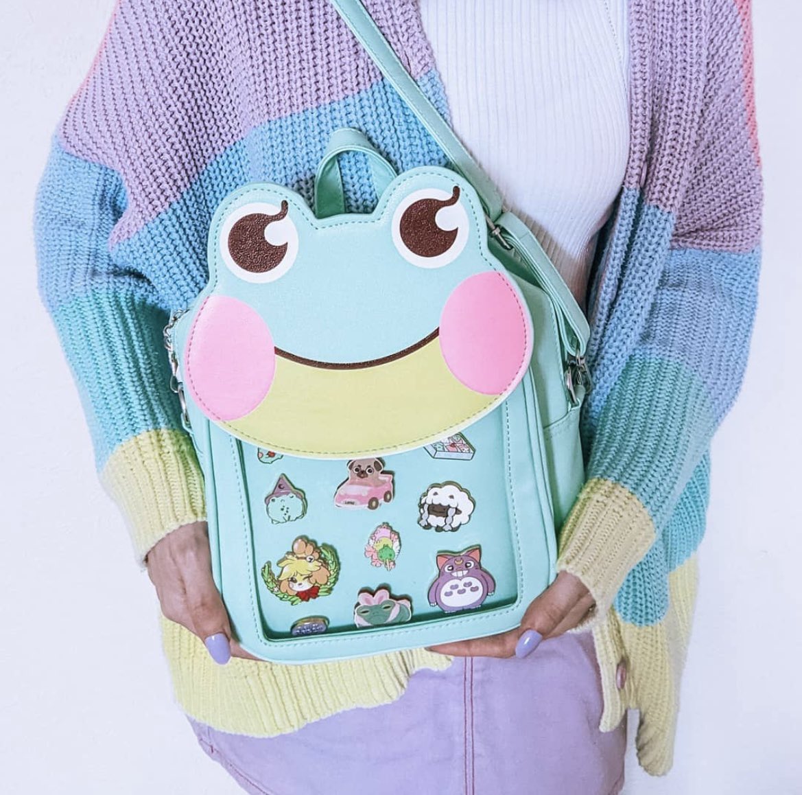 🌺 Des magnifiques sacs #AnimalCrossingNewHorizons !

(Insta : 𝗄𝗂𝗋𝖺𝗄𝗂𝗋𝖺.𝗎𝗄)
#ACNH #AnimalCrossing #ACNHEntraide