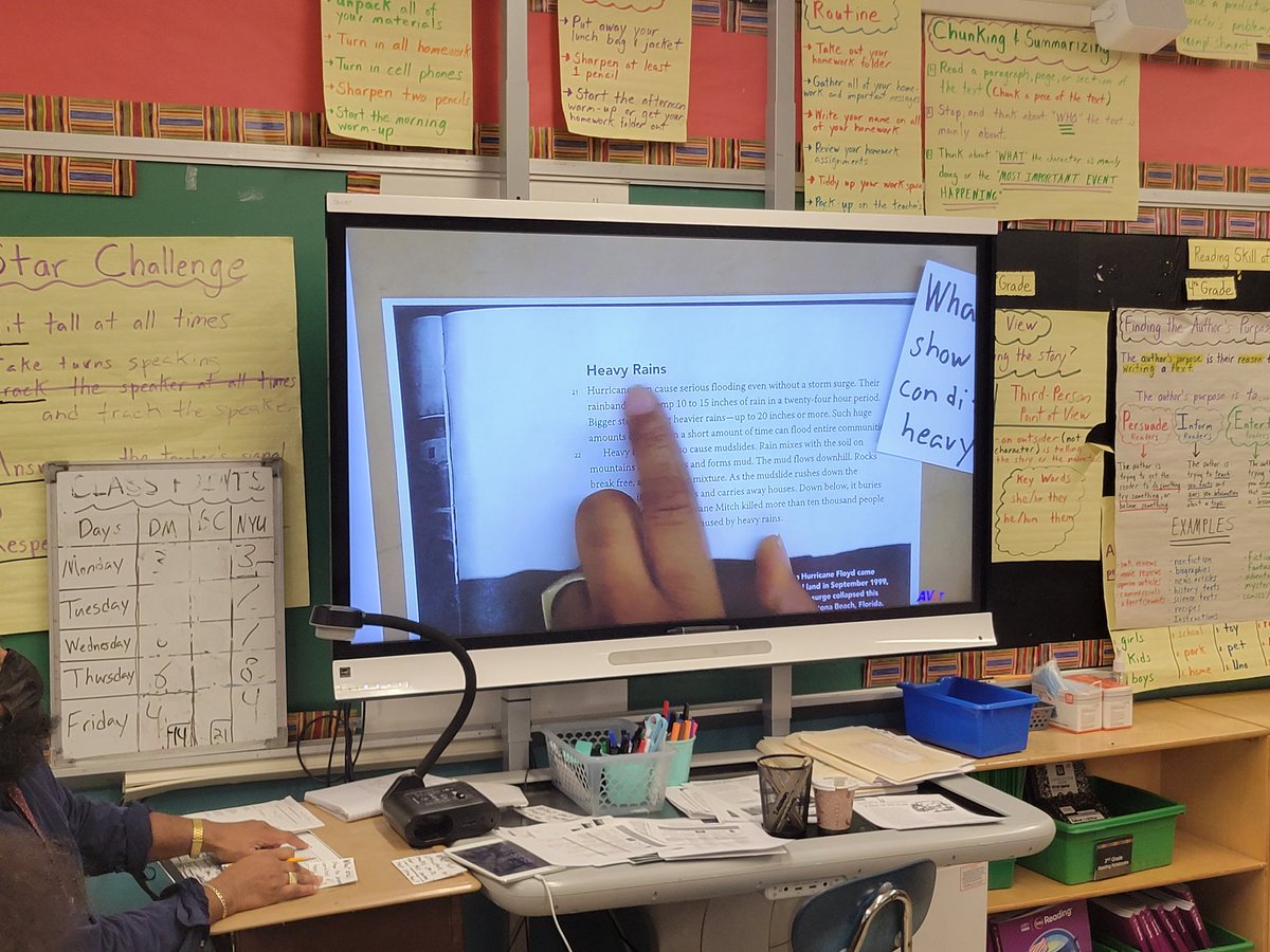 HeyBccs's tweet image. Happy Holidays from BCCS!! Here our scholars spread Winter Solstice greetings on the PA system and analyze a non fiction text with Mr. Smith! @D16LEADS @CommunitySupt16 @NequanMclean @OsseChi @stefanizinerman #welovebccs