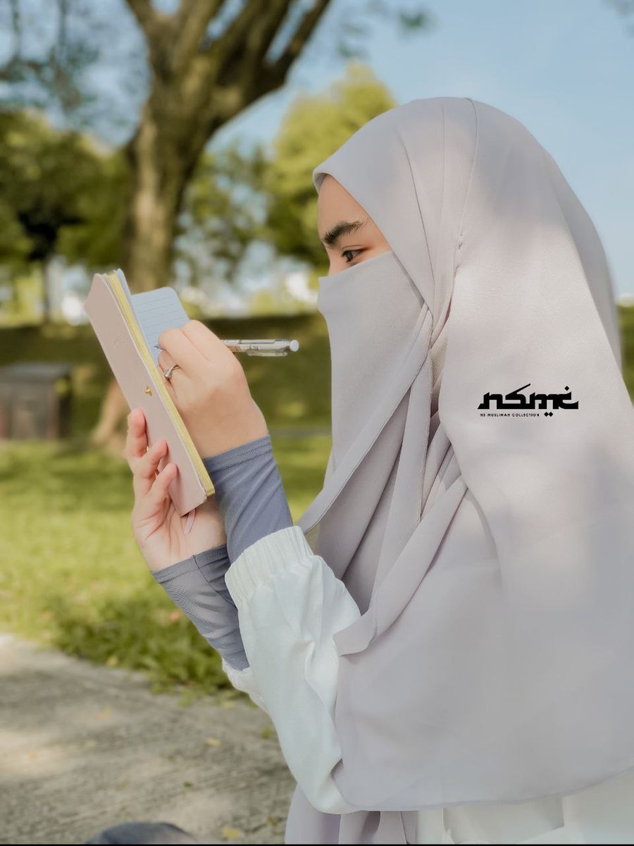 sya876_'s tweet image. Dulu handsocks mostly warna hitam je. Tapi sekarang dah ada sooo many sweet colors.
Boleh matchy-matchy dengan baju 😍
#handsocknsmc