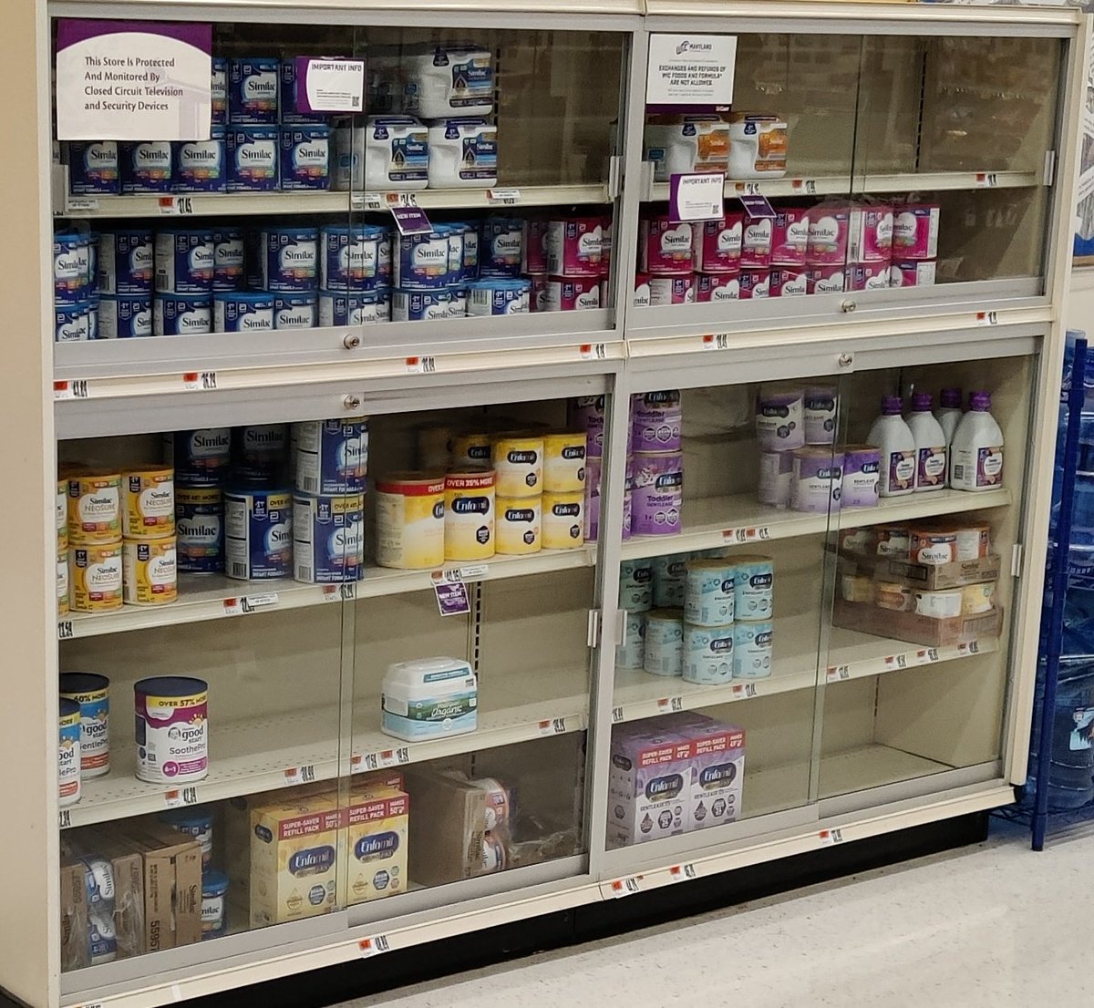 MalwareJake's tweet photo. The need to lock up baby formula says more about our societal safety net than anything about crime. https://t.co/Fl2E3kZ11S