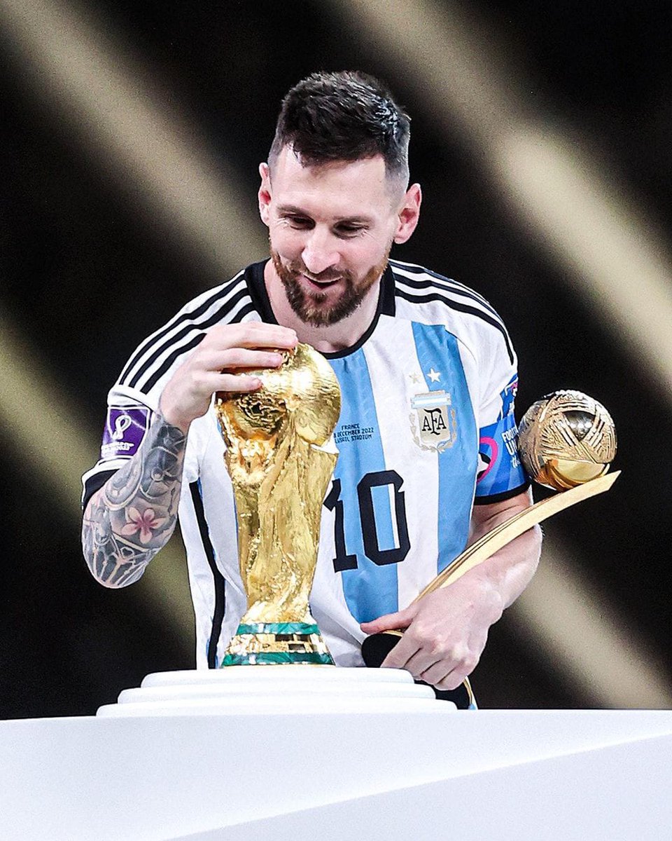 Messiquotes_MQC's tweet photo. Beautiful everyday!
 #Messi #WorldCup2022 https://t.co/k4houRqFXE