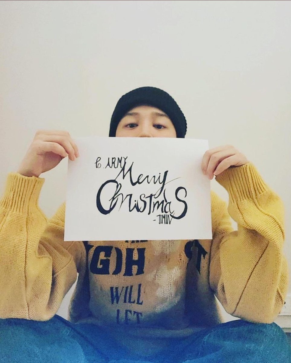 armybts__4ever's tweet image. Merry Christmas! 🥹#Jimin always comes home when we miss him 💜
